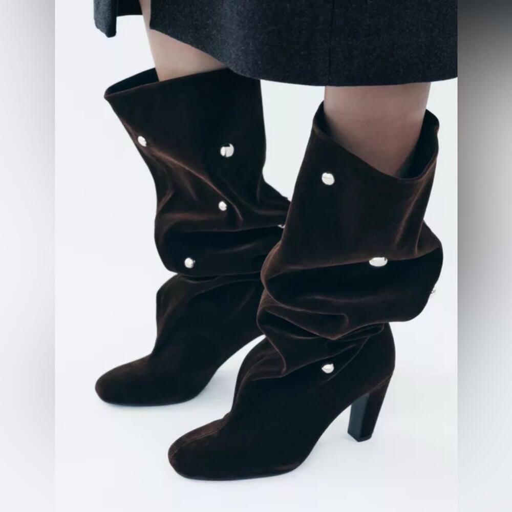 Nwt- Zara VELVET LOOK STUDDED BOOTS - Brown-Sz 6